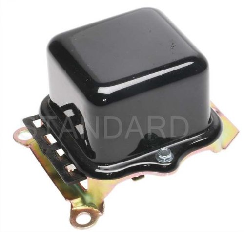 Standard Motor Products VR104 Voltage Regulator Voltage Regulators Standard Motor Products VR104
