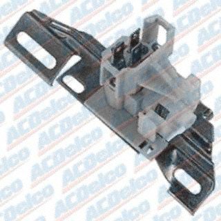 Headlight ACDelco D817