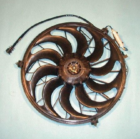 Radiators Parts Train B160902-bmw-735i