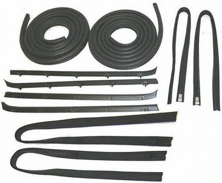 73-80 CHEVY CHEVROLET FULL SIZE PICKUP fullsize WEATHERSTRIP KIT TRUCK, Front Door (Dlx Beltline + Pair Seals) (1973 73 1974 74 1975 75 1976 76 1977 77 1978 78 1979 79 1980 80) C452165 N/A Body Parts Train C452165-chev-full