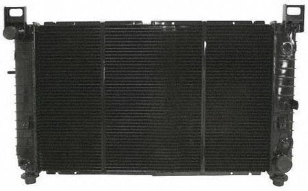 00-05 GMC YUKON DENALI RADIATOR SUV, 4.8L/5.3L/6.0L Eng., w/o EOC, 28inc Core, A.T. (2000 00 2001 01 2002 02 2003 03 2004 04 2005 05) P2334 15193108 Engine Cooling & Climate Control Parts Train P2334-gmc-yuko