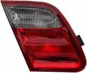 Tail Light Assemblies Parts Train M730110-merc-e320