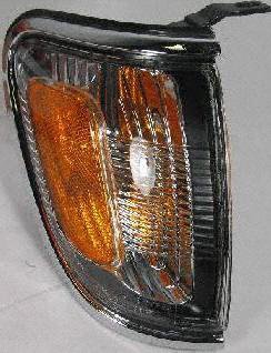 01-04 TOYOTA TACOMA CORNER LIGHT RH (PASSENGER SIDE) TRUCK, CHROME (Park Lamp) (2001 01 2002 02 2003 03 2004 04) T104101 8161004080 Headlight Bulbs Parts Train T104101-toyo-taco