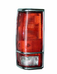 TAIL LIGHT LENS -- RIGHT -- CHEVY S10 / S15 W/TRIM Tail Lights Glo-Brite 178-1