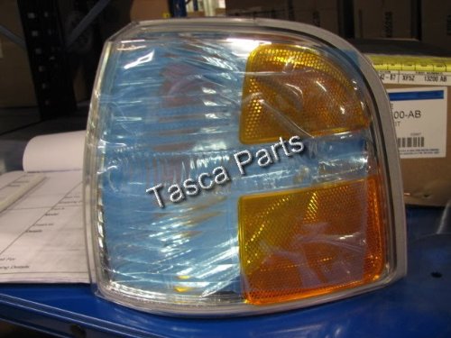 Lighting Ford 1L2Z-13201-AA