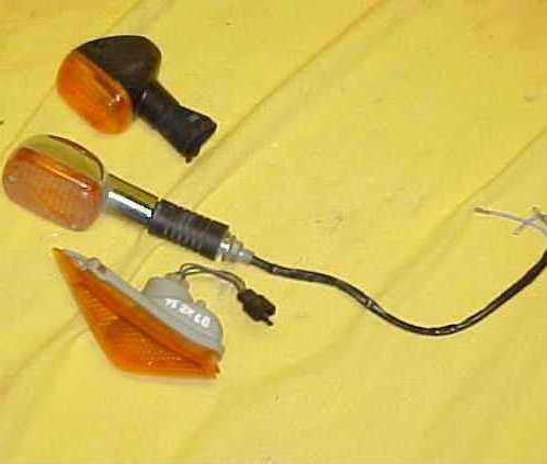1995 Yamaha FZR 600 Left Front Turn Signal Turn Signal Assemblies & Lenses Cycle Therapy 8GLNQLHCEPA
