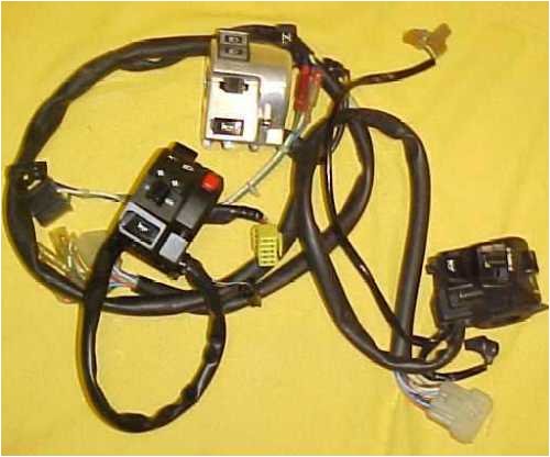 1990 Kawasaki ZG 1000 A Concours Left Handlebar Switch High Low Horn Controls Cycle Therapy 437NL5YM8PAB