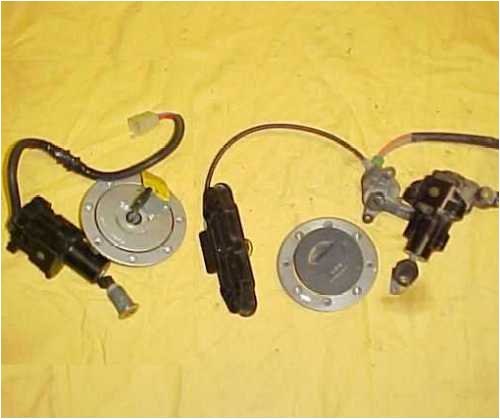 1984 Yamaha XVZ 12 R Venture Ignition Switch, Gas Cap And Key (w/rear Lock If Applicable) Ignition Cycle Therapy 1LLMP3DK9R1