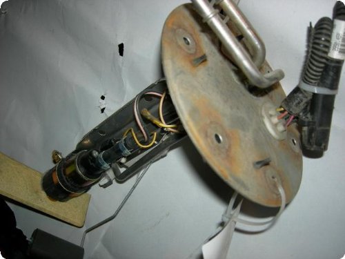 Fuel Pump : FORD F150 PICKUP 99-03 Pump Assembly; 8-280 (4.6L), Reg Cab, 4x4, 139 WB Electric Fuel Pumps Pam's Auto OBojlCcMmfknsmKTPPsA