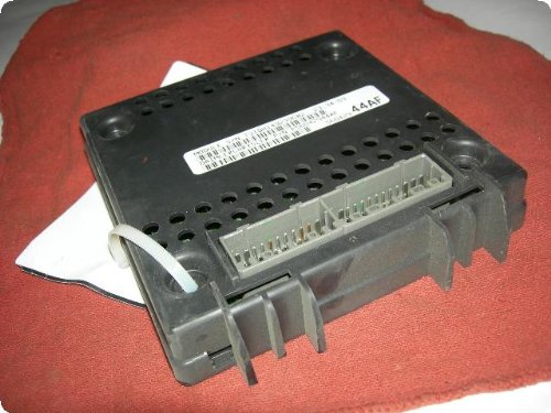 Relay Control Module PAM's Recycled Auto Parts vqDlOdkq8M7nV1Jombd6Q