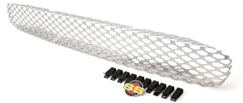 Valances Street Scene 95077755