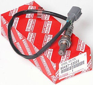 #C868 8946733020 99 00 01 GENUINE Toyota Camry Solara 2.2 L4 Air Fuel Ratio Oxygen Sensor 2349010 13733 Air & Fuel Ratio MotorKing TOYOS001