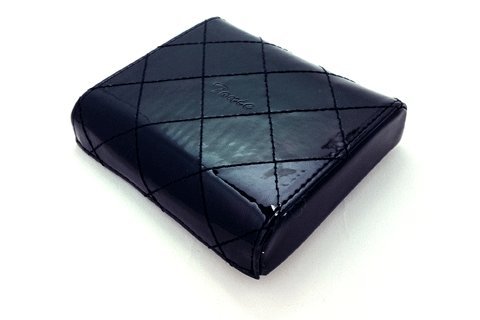 Frames T Case: Glossy Black Glossy Elegance