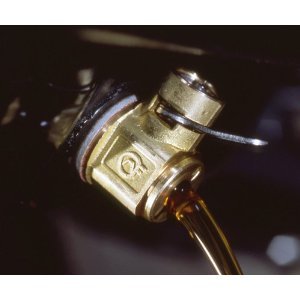 Oil Drain Plugs Fumoto F105