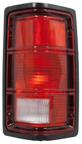 Tail Lights Multiple Manufacturers CH2801114