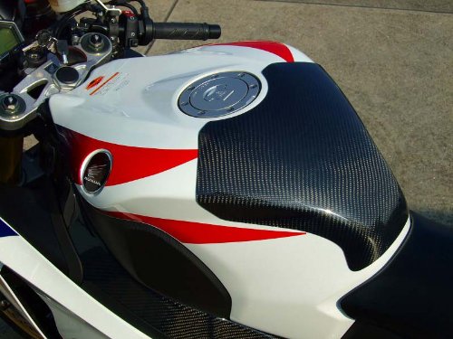 Pistons & Pins Clever Wolf Racing 08CB-108-02