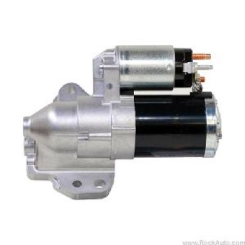 Starters Mitsubishi M000T15671
