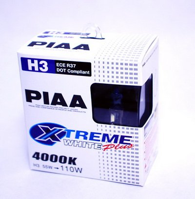 PIAA H3 15223 Xterme White Plus Halogen Headlight / Fog Light Car Replacement Light Bulb 4000K (One Pair) + FREE LED Keychain & Alcohol Swabs Headlight Bulbs Piaa TO-PIAA-HL-002