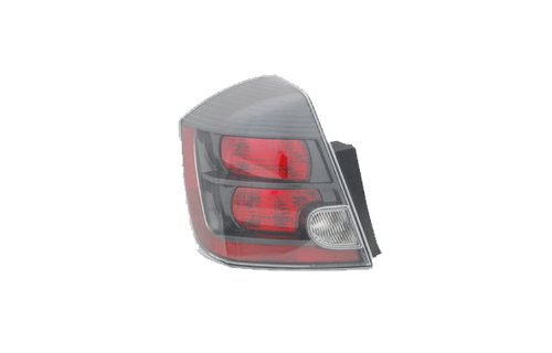 Tail Lights TYC LT-NISE09-TYC-P2