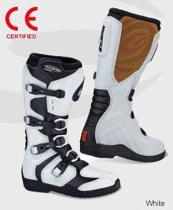 Boots Exustar E-SBM301