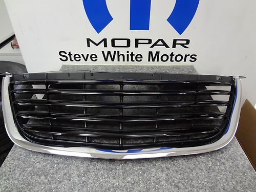 Grilles Mopar 68102305AE