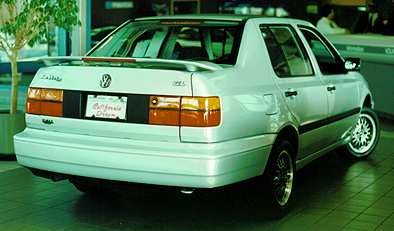 Mercedes E-Class Rear Spoiler / E300 / E320 / E430 / E55 AMG / 1998 1999 2000 2001 2002 - Painted - 891 Aspen Green Metallic Body Razzi C_Razzi-1382-2L_29