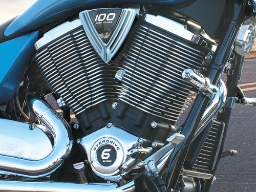 Kuryakyn 7685 Smooth V Accent Side Panels Kuryakyn 7685