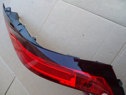 2010 2011 Cadillac CTS Station Wagon RH Right Passenger Side OEM Red LED Tail Light Tail Lights Cadillac OEM 03648-17 0364817
