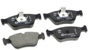 Brake Pads Genuine 004 420 02 20 67