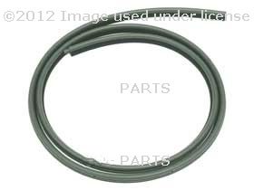 BMW E39 525i 528i 530i 540i Wagon M5 Front Black Door Seal for Chassis Genuine Replacement Parts BMW 51 72 7 116 403
