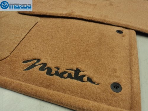 MAZDA MIATA 1990-1997 NEW OEM TAN FLOOR MATS 0000-88-7197-A5 Custom Fit Mazda 0000-88-7197-A5
