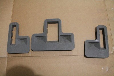 00-06 TAHOE YUKON ESCALADE 3rd Row SEAT STRIKER BRACKET 2005 WITH TRIM (E.C.A.P) Accessories GM