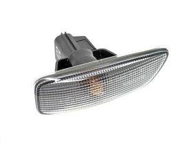 Side Marker Assemblies GENUINE VOLVO VOL 30722642