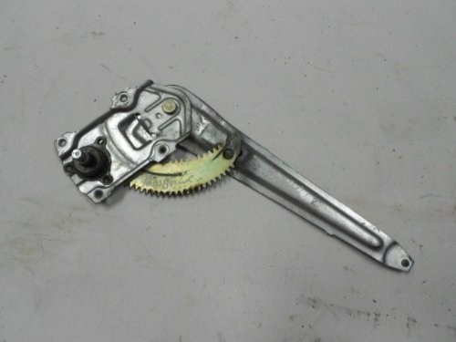 83-88 TERCEL LEFT HAND DRIVER REAR DOOR MANUAL WINDOW REGULATOR Manual Window Regulators Toyota 135-58033L