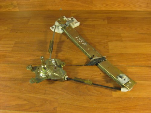 89-94 HYUNDAI SONATA LEFT HAND DRIVER REAR DOOR MANUAL WINDOW REGULATOR Manual Window Regulators Hyundai 135-58140L