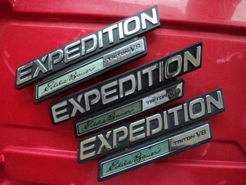 Car Safety & Security 2000's Ford EXPEDITION XLT TRITON V8 Emblem XL14-16B114-AA 