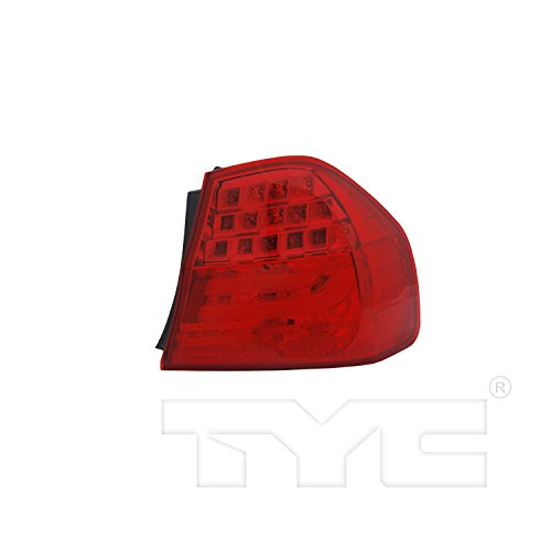 Tail Lights TYC 11-11677-90