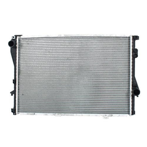 01-03 BMW 525; 99-00 528 01-03 530 SERIES L6 RADIATOR MT Radiators Option Racing 409-2284