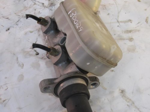 03 04 05 06 07 Dodge Caravan Used Brake Master Cylinder ABS Dodge 177577