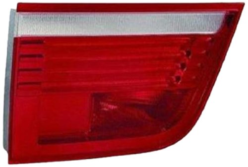 Tail Light Assemblies Multiple Manufacturers BM2802101