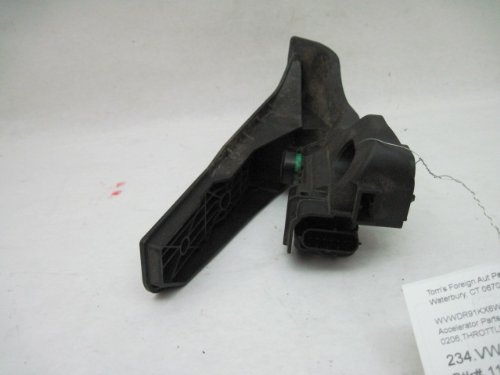 Accelerator Pedal Tom's Foreign Auto Parts 524920-234.VW1H06-110615