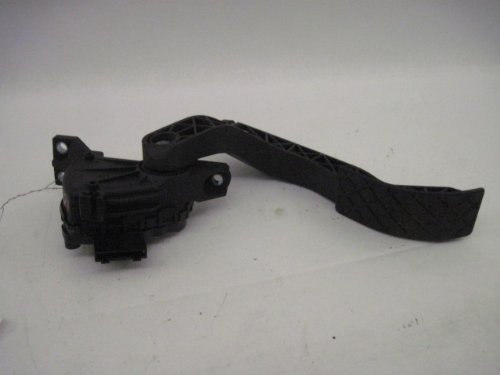 Accelerator Pedal Tom's Foreign Auto Parts 581147-234.VW1N03-120394