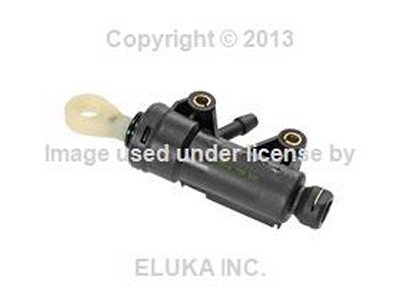 BMW Genuine Clutch Master Cylinder for 525i 528i 530i 540i M5 320i 323Ci 323i 325Ci 325i 325xi 328Ci 328i 330Ci 330i 330xi M3 Z8 X5 3.0i 128i 135i M Coupé X3 2.5i X3 3.0i X3 3.0i X3 3.0si X1 28i X1 28iX Z4 2.5i Z4 3.0i Z4 3.0si Z4 M3.2 Z4 3.0si Z4 M3.2 128i 135i Z4 28i Z4 30i Z4 35i 323i 325i Assembly Bolts BMW BMW6773670