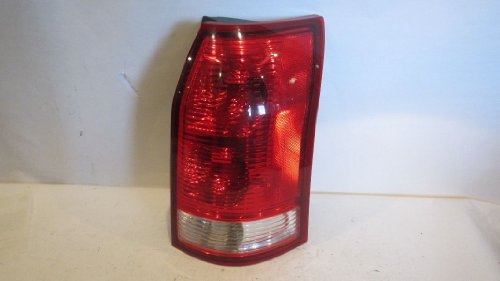 02 03 Saturn Vue Right Tail Light Brake Lights heritage 166-02000AR