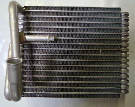 NEW AC EVAPORATOR REAR FORD 92-93 E-150 E-250 E-350 CORE:10 9/16x8 1/8x3 9/16 15-62031 771153 F2UZ 19860 B 54796 Core Cases Rareelectrical 97096