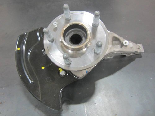 2010 2011 2012 2013 Chevrolet Camaro Front Wheel Hub Spindle Bearing Knuckle with Dust Shield- Right RH Passenger Side Tire & Wheel Assemblies GM OEM 92233625