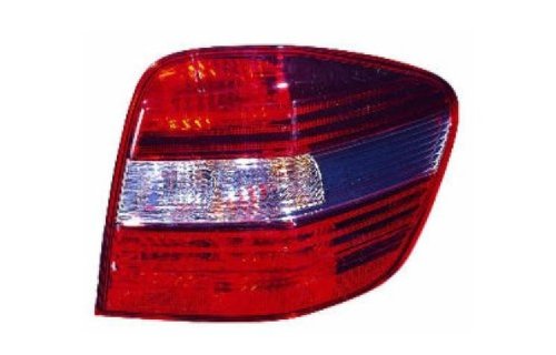 Tail Light Assemblies Depo 440-1946R/L-AQ2