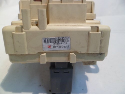 Fuse Boxes Toyota 82661-3D210