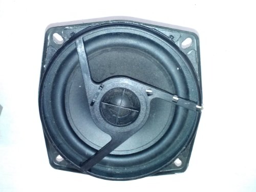 Used 00 01 02 03 04 Volvo S40 1.9 Left Front Speaker Part # 000360186 30865459 As Shown Speaker Vovlo 30865459