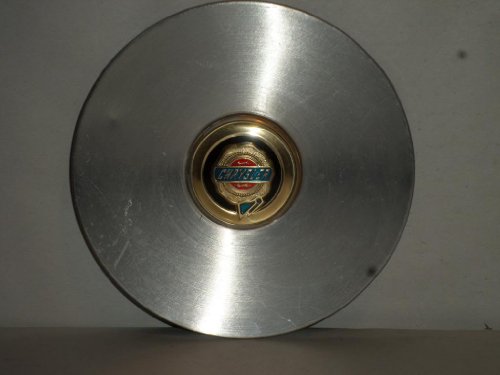 Center Caps Chrysler 04743123AA